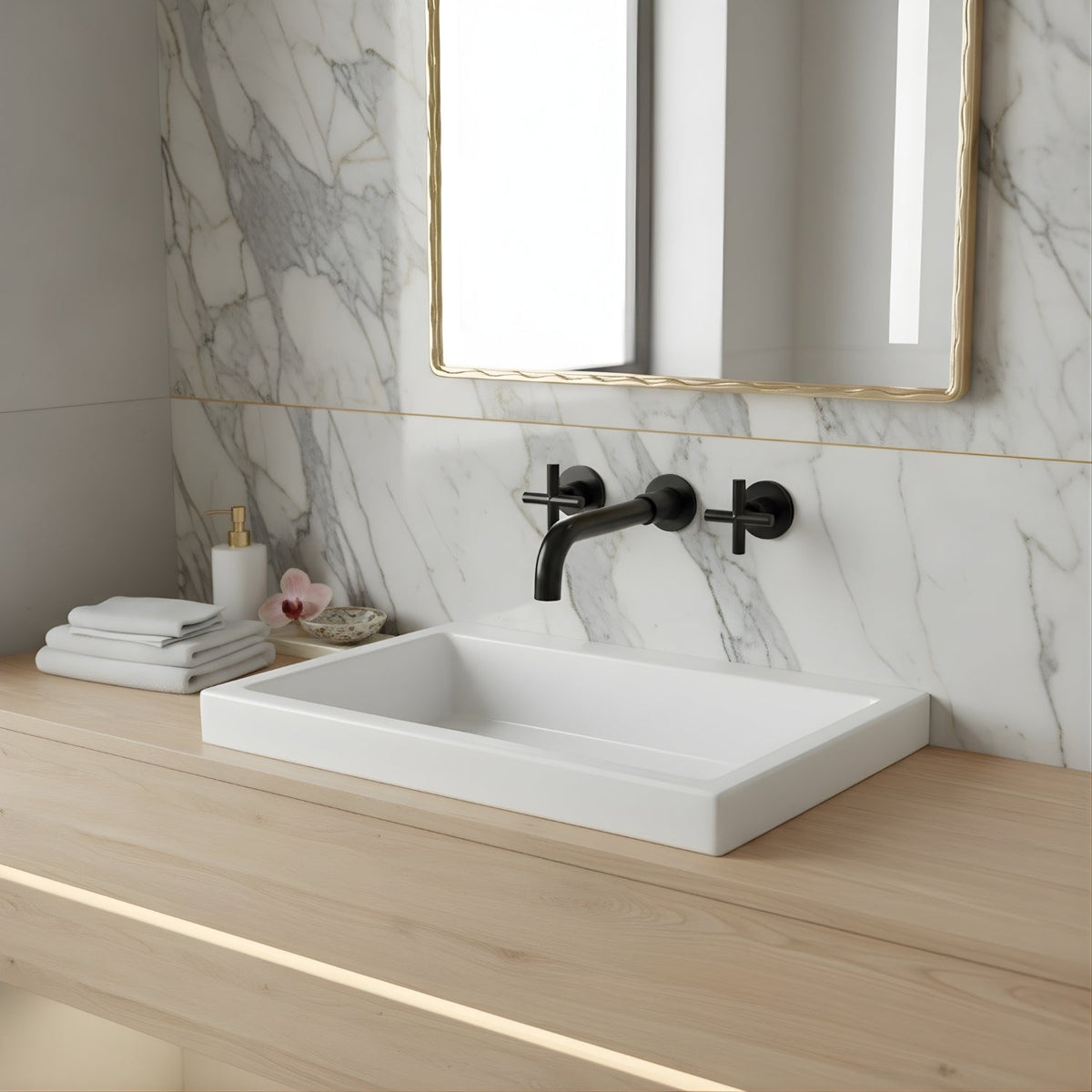 Robinet de lavabo mural Cremona