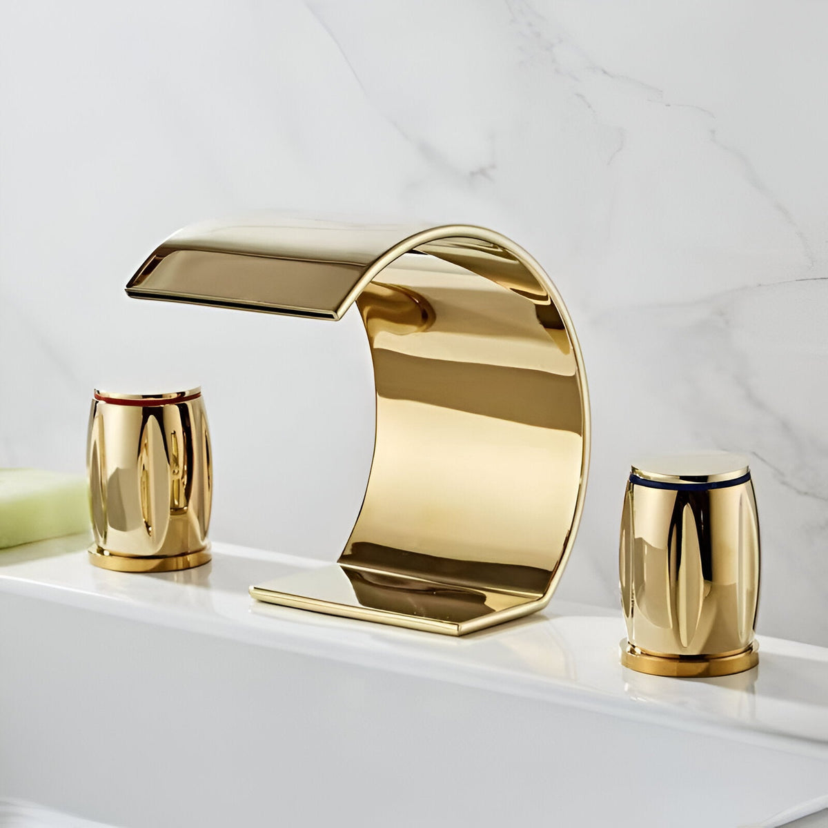Robinet de lavabo 3 trous Sirena