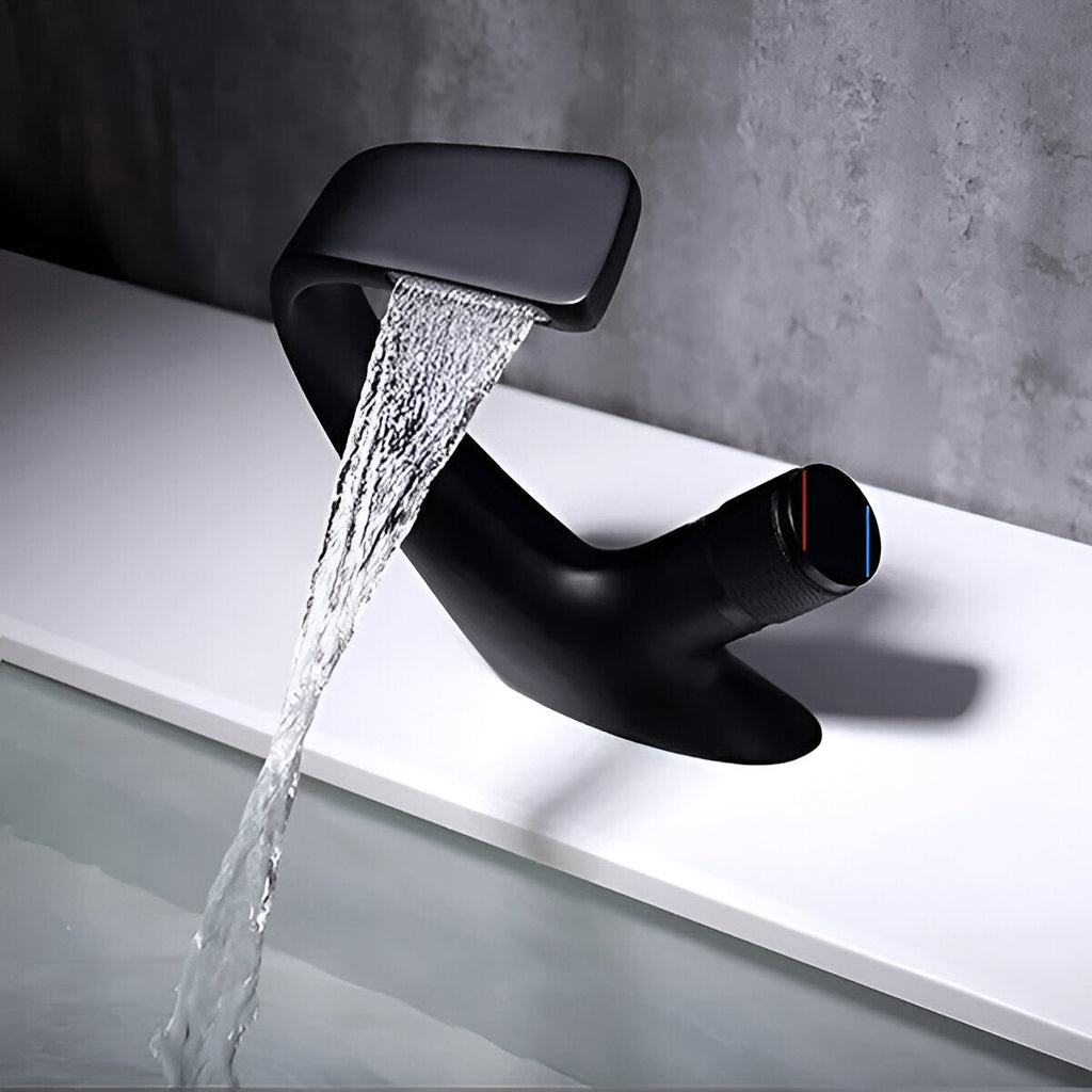 Robinet de lavabo cascade Perla