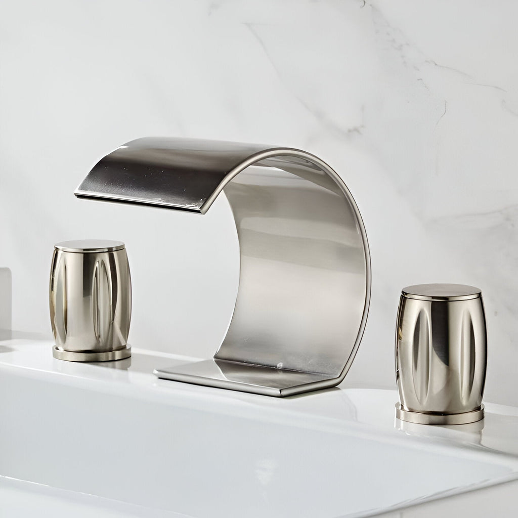 Robinet de lavabo 3 trous Sirena
